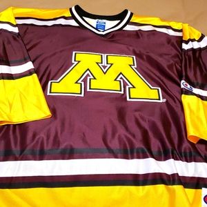 Minnesota Gopher hockey jersey